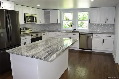 465 Kennicut Hill Road Mahopac NY 10541