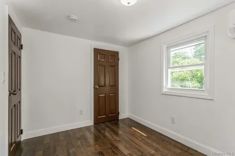 465 Kennicut Hill Road Mahopac NY 10541