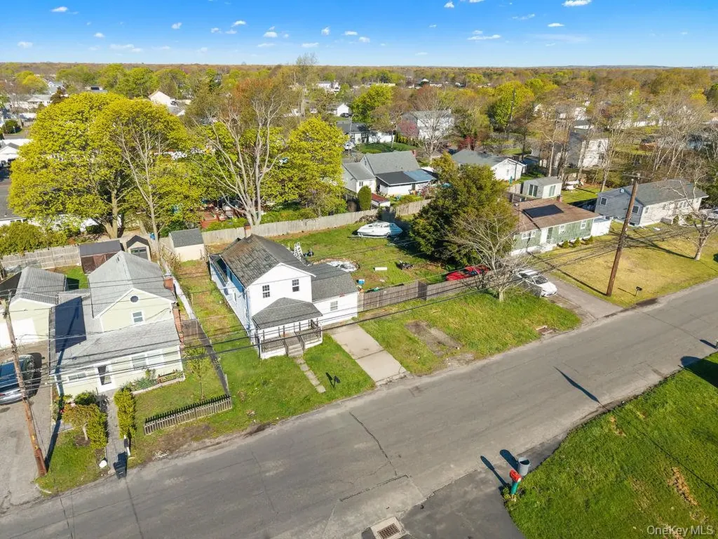 420 Taylor Avenue Patchogue NY 11772