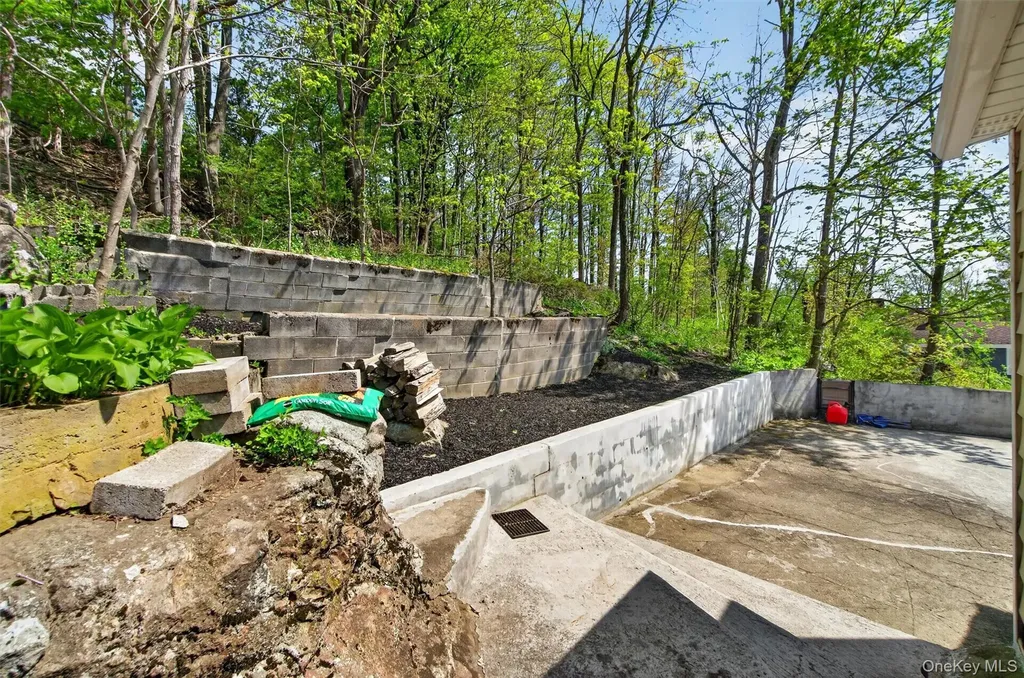 12 Montrose Drive Carmel NY 10512