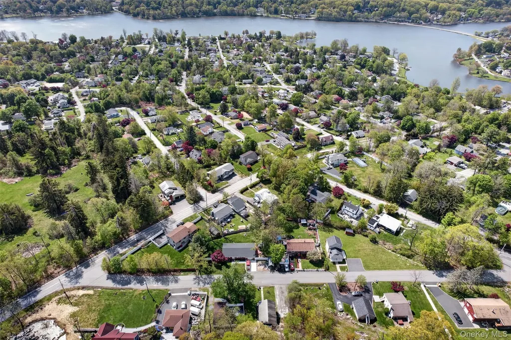 12 Montrose Drive Carmel NY 10512