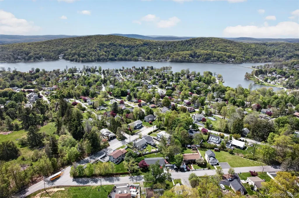 12 Montrose Drive Carmel NY 10512