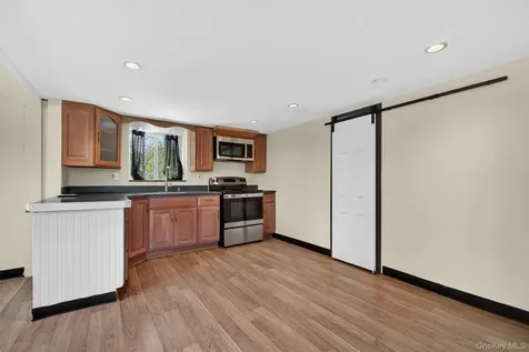 12 Montrose Drive Carmel NY 10512