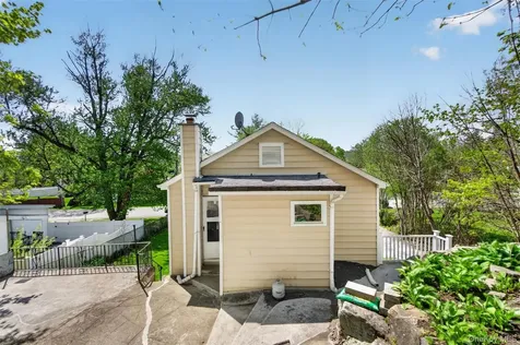 12 Montrose Drive Carmel NY 10512