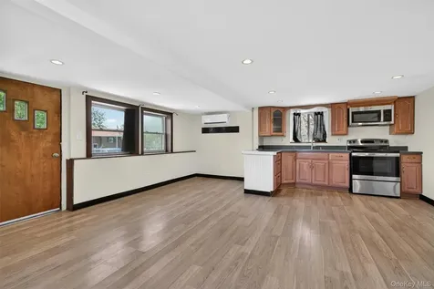 12 Montrose Drive Carmel NY 10512