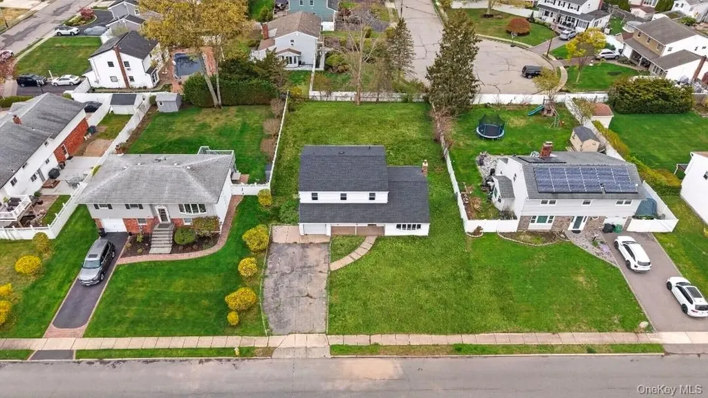 200 Irish Lane Islip Terrace NY 11752