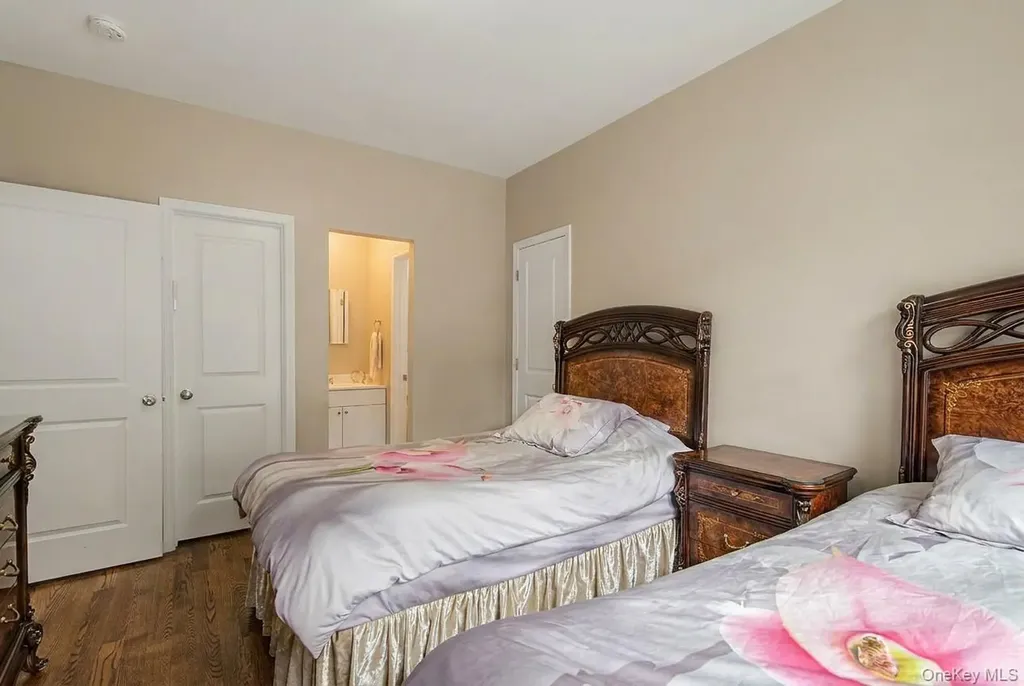 32 Herrick Avenue Spring Valley NY 10977