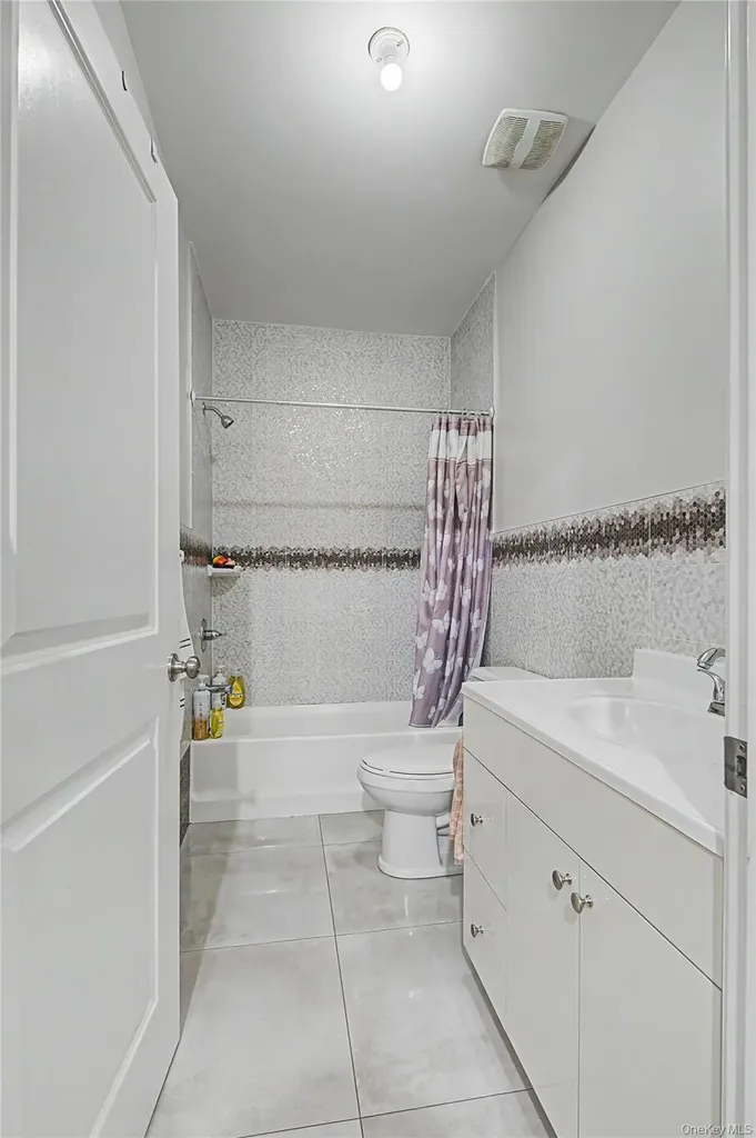 32 Herrick Avenue Spring Valley NY 10977