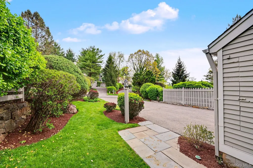 188 Boulder Ridge Road Scarsdale NY 10583