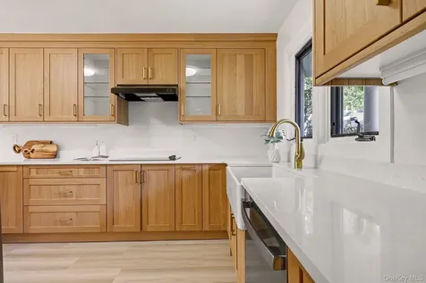 188 Boulder Ridge Road Scarsdale NY 10583