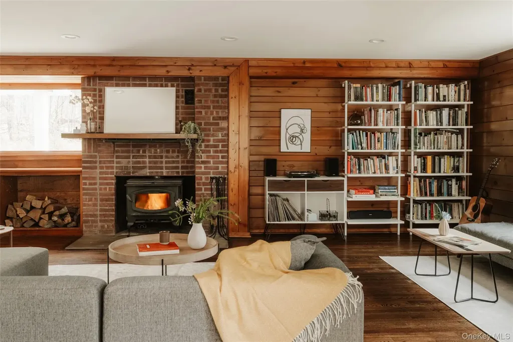 4 Bradford Road Forestburgh NY 12777