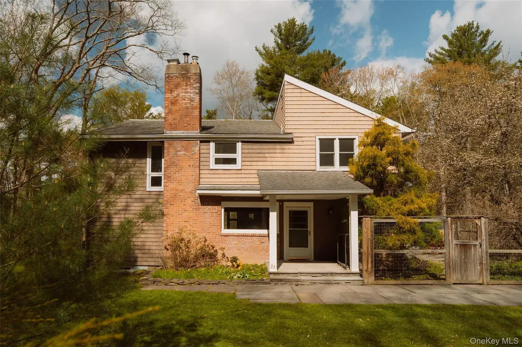 4 Bradford Road Forestburgh NY 12777