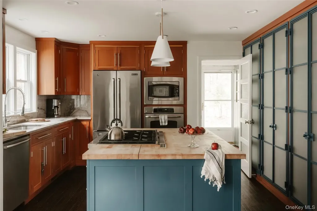 4 Bradford Road Forestburgh NY 12777