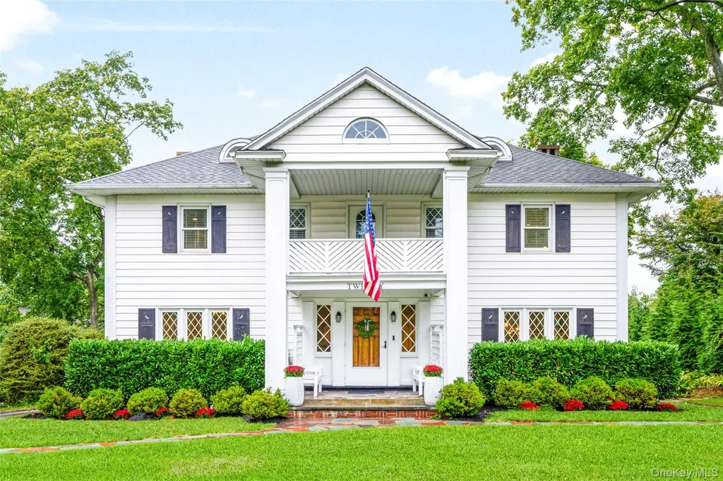 20 Elk Avenue New Rochelle NY 10804