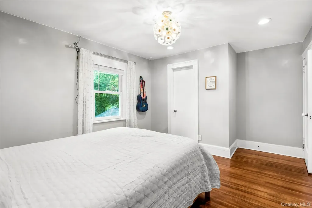 20 Elk Avenue New Rochelle NY 10804