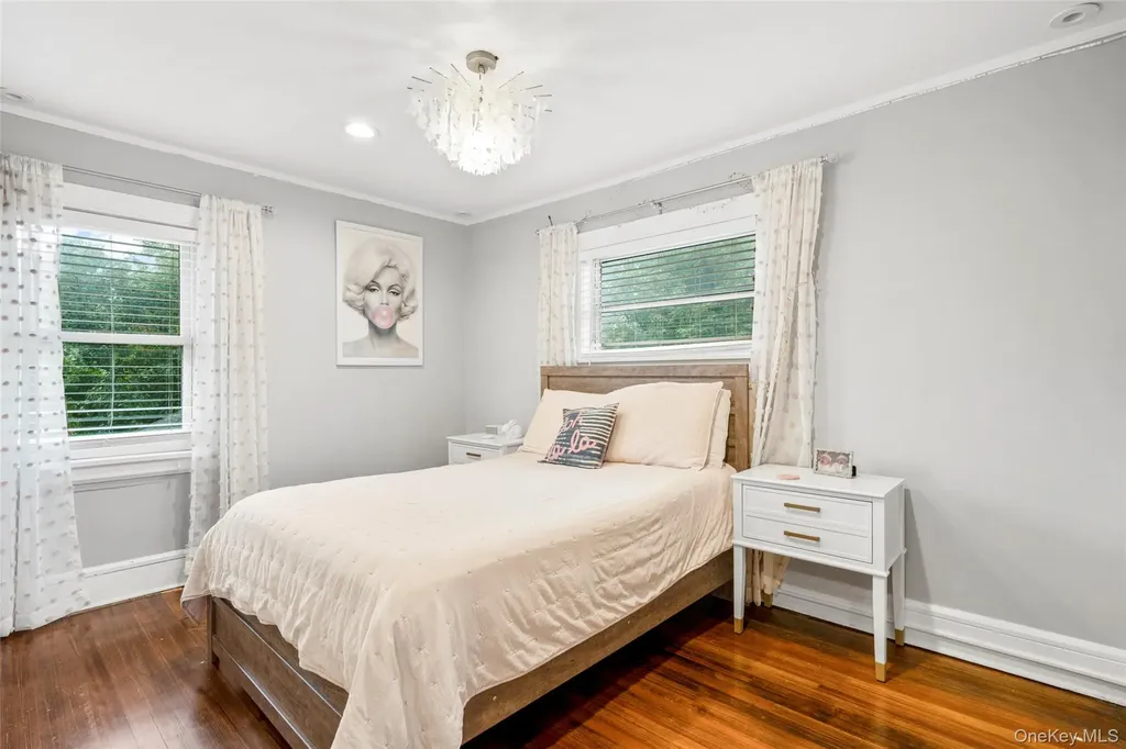 20 Elk Avenue New Rochelle NY 10804