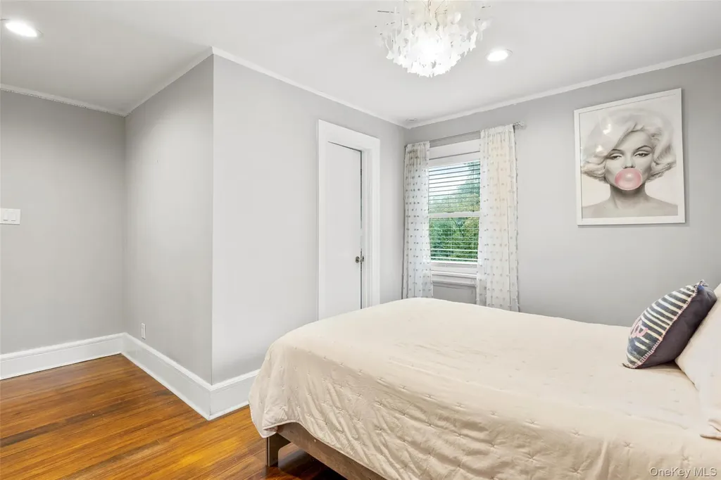 20 Elk Avenue New Rochelle NY 10804