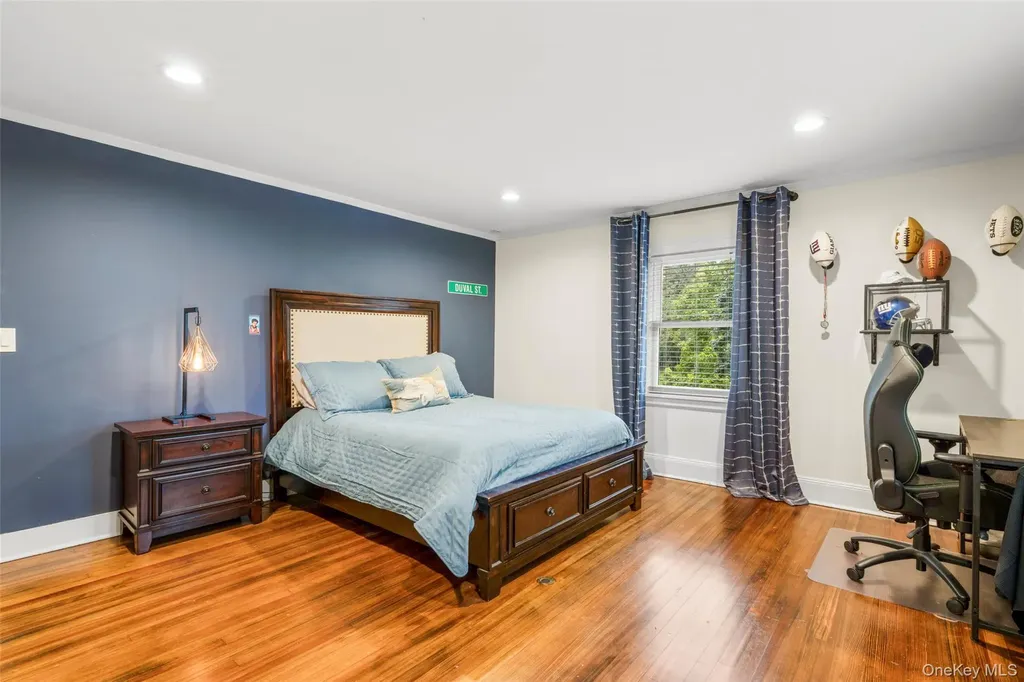 20 Elk Avenue New Rochelle NY 10804