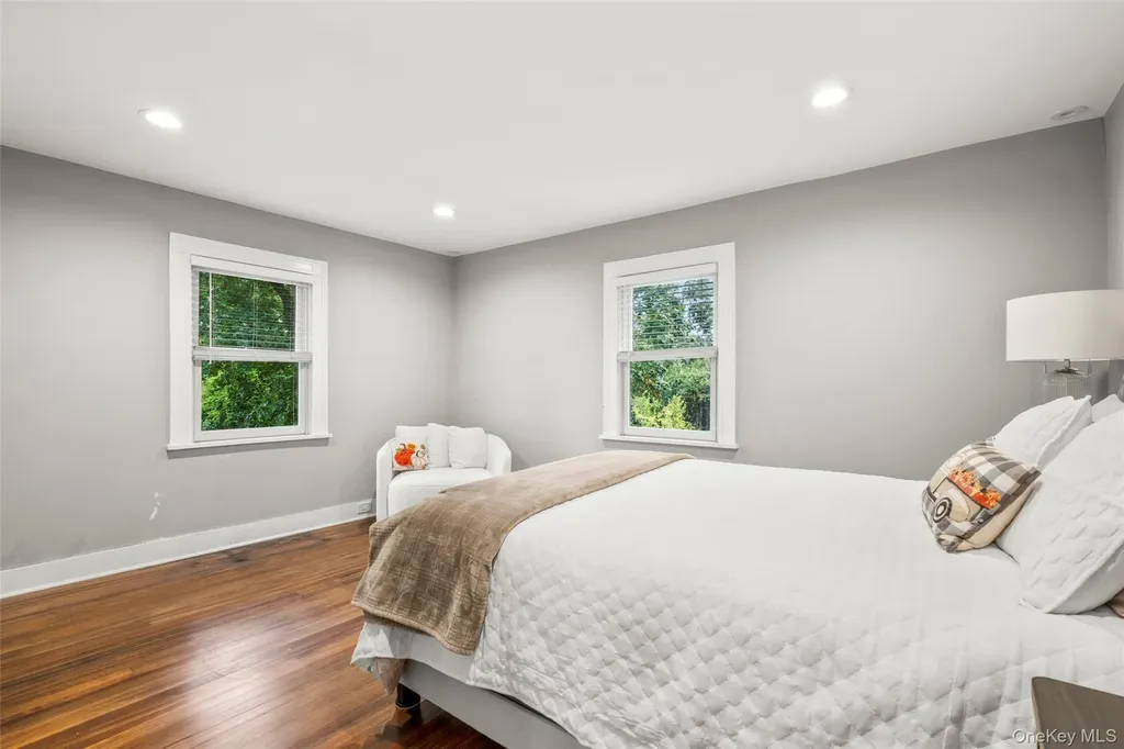 20 Elk Avenue New Rochelle NY 10804