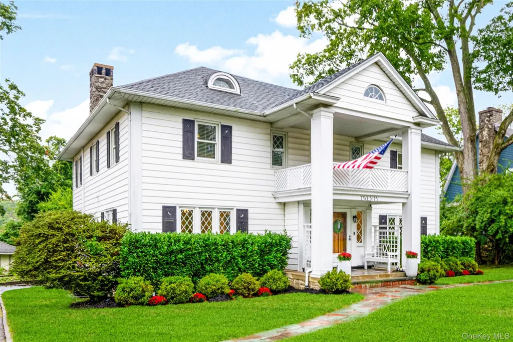 20 Elk Avenue New Rochelle NY 10804