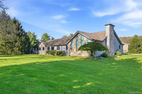 5 Ryan Road Hopewell Junction NY 12533