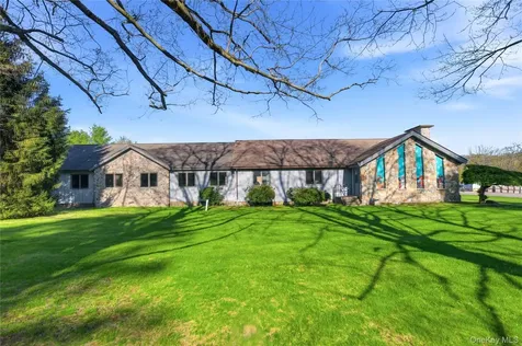 5 Ryan Road Hopewell Junction NY 12533