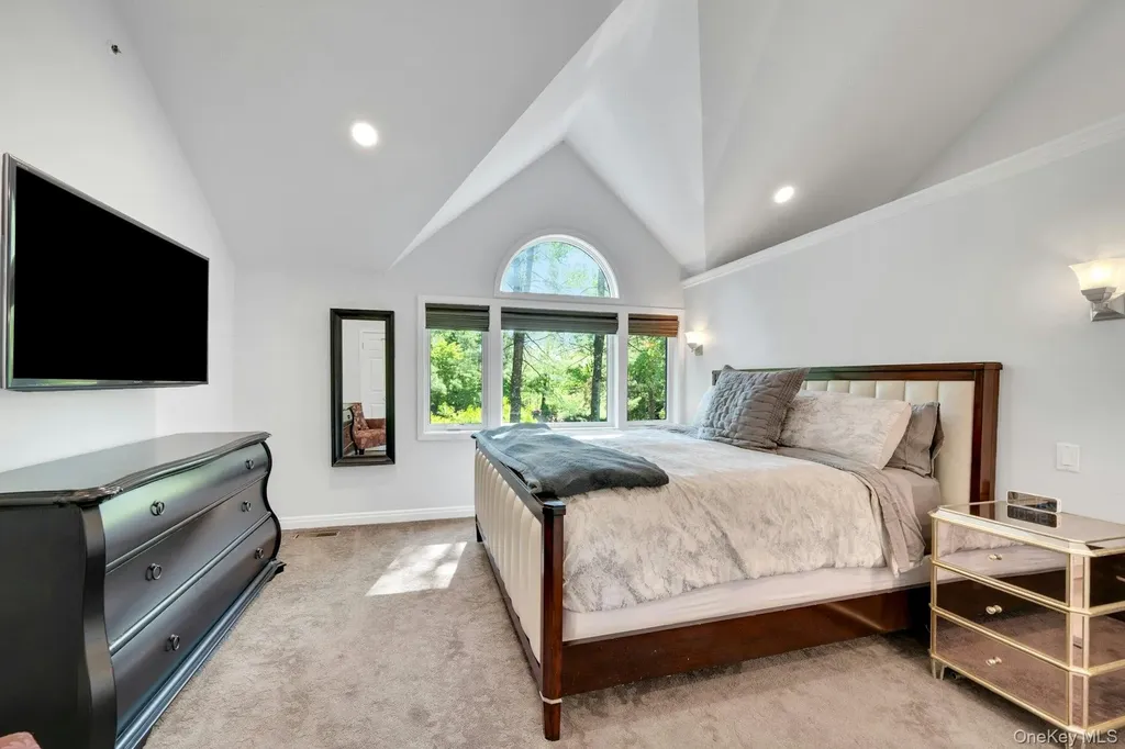 229 Boulder Ridge Road Scarsdale NY 10583