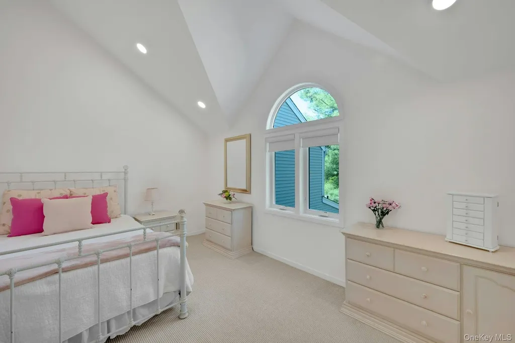 229 Boulder Ridge Road Scarsdale NY 10583