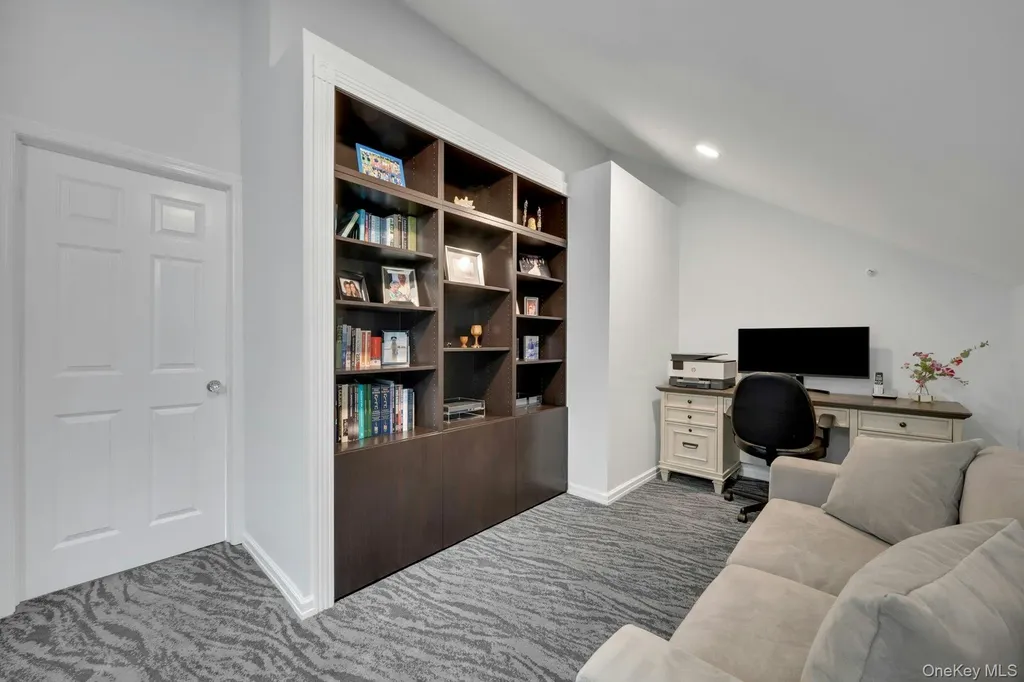 229 Boulder Ridge Road Scarsdale NY 10583