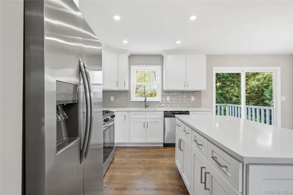 49 Sandy Hollow Drive Smithtown NY 11787