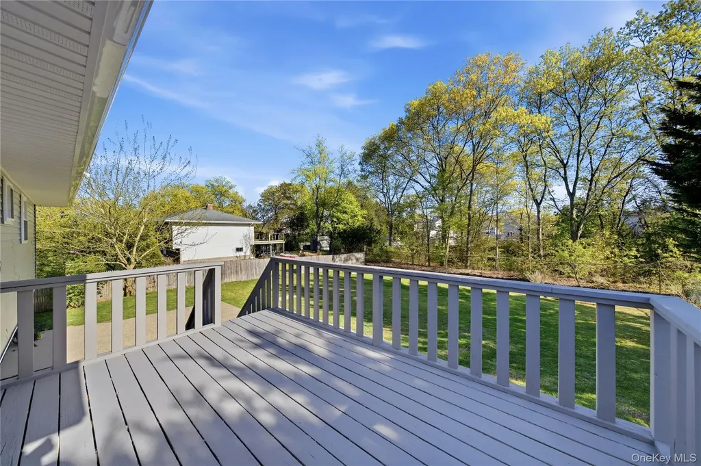 49 Sandy Hollow Drive Smithtown NY 11787