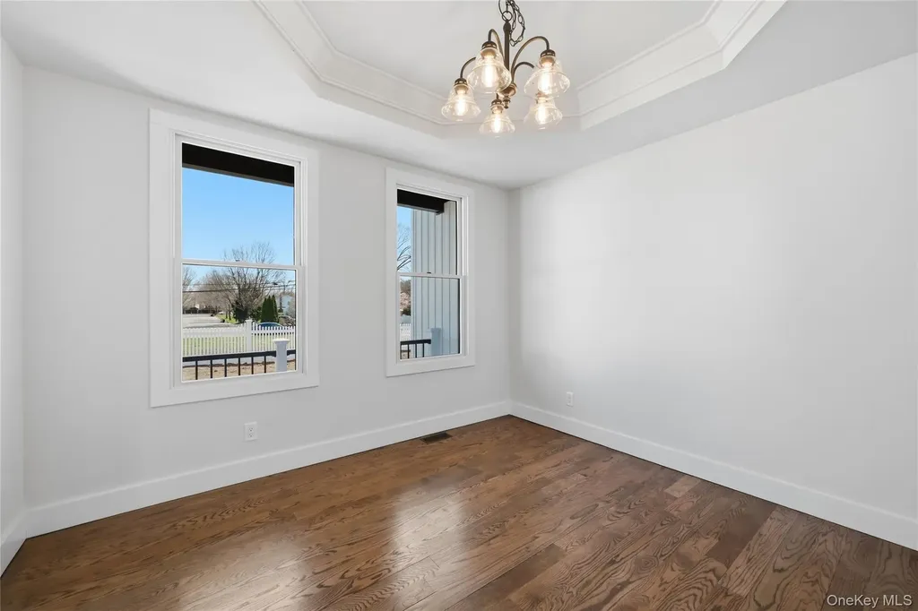 112 S Hillside Avenue Nesconset NY 11767