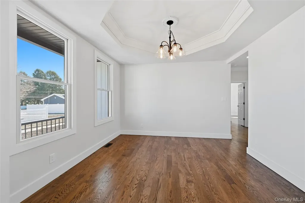 112 S Hillside Avenue Nesconset NY 11767