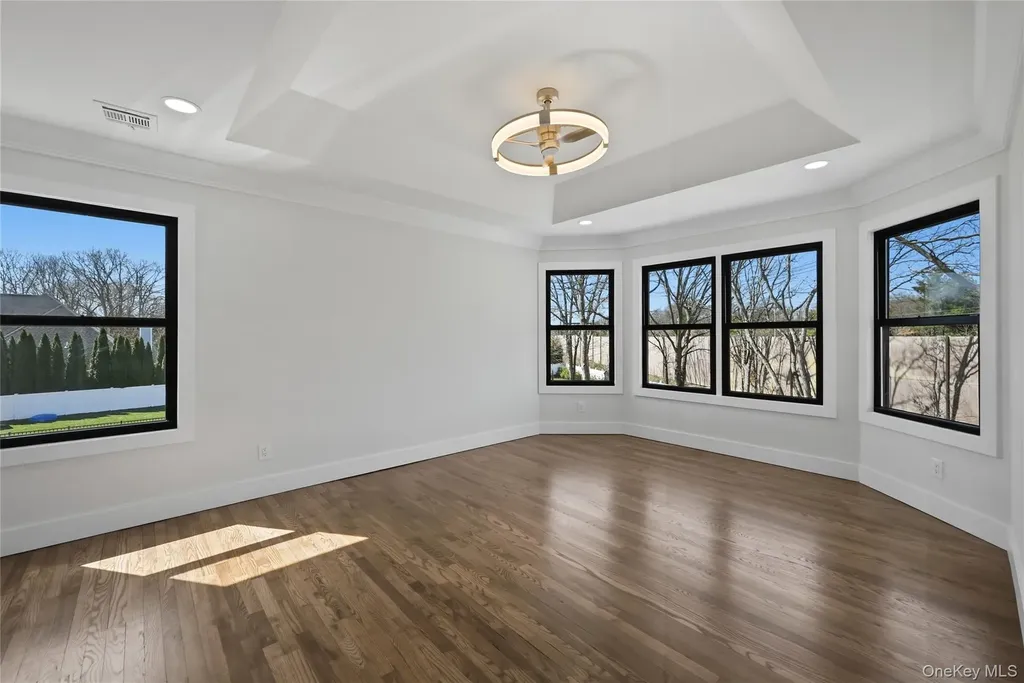 112 S Hillside Avenue Nesconset NY 11767