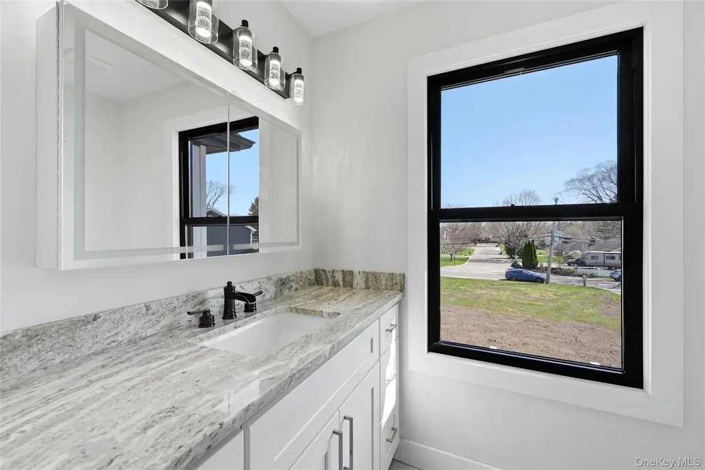 112 S Hillside Avenue Nesconset NY 11767