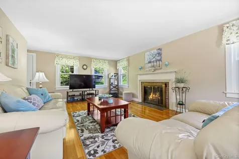 453 Smith Ridge Road South Salem NY 10590