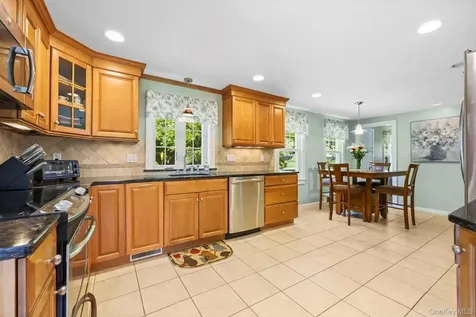 453 Smith Ridge Road South Salem NY 10590