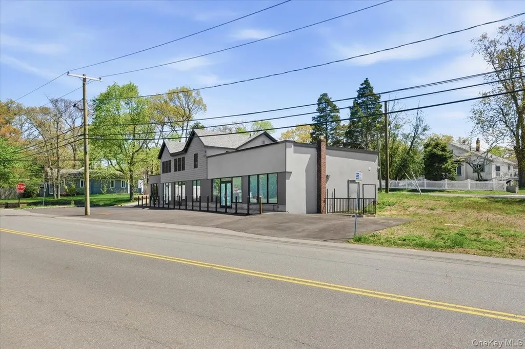 178 Richmond Boulevard Ronkonkoma NY 11779