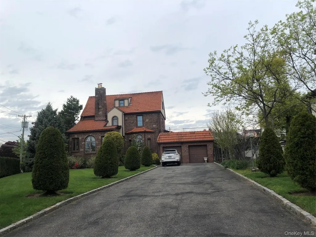 915 Malba Drive Whitestone NY 11357