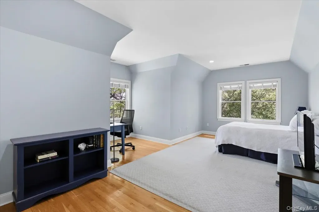 44 Scofield Road Pound Ridge NY 10576