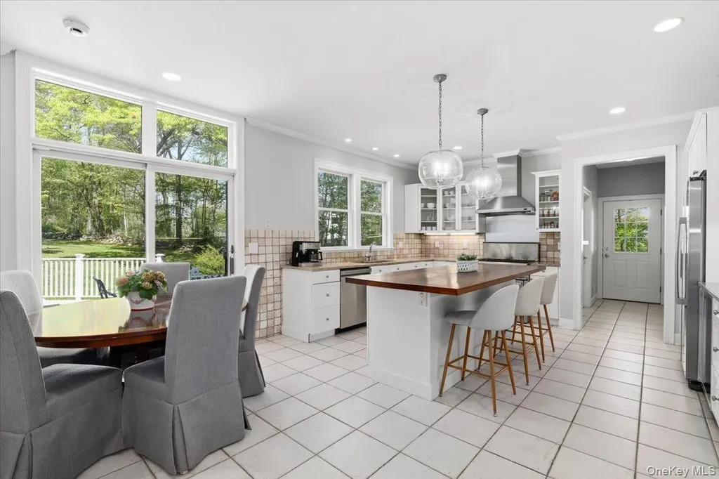 44 Scofield Road Pound Ridge NY 10576
