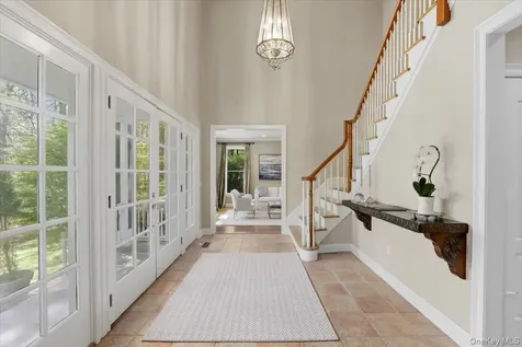 44 Scofield Road Pound Ridge NY 10576