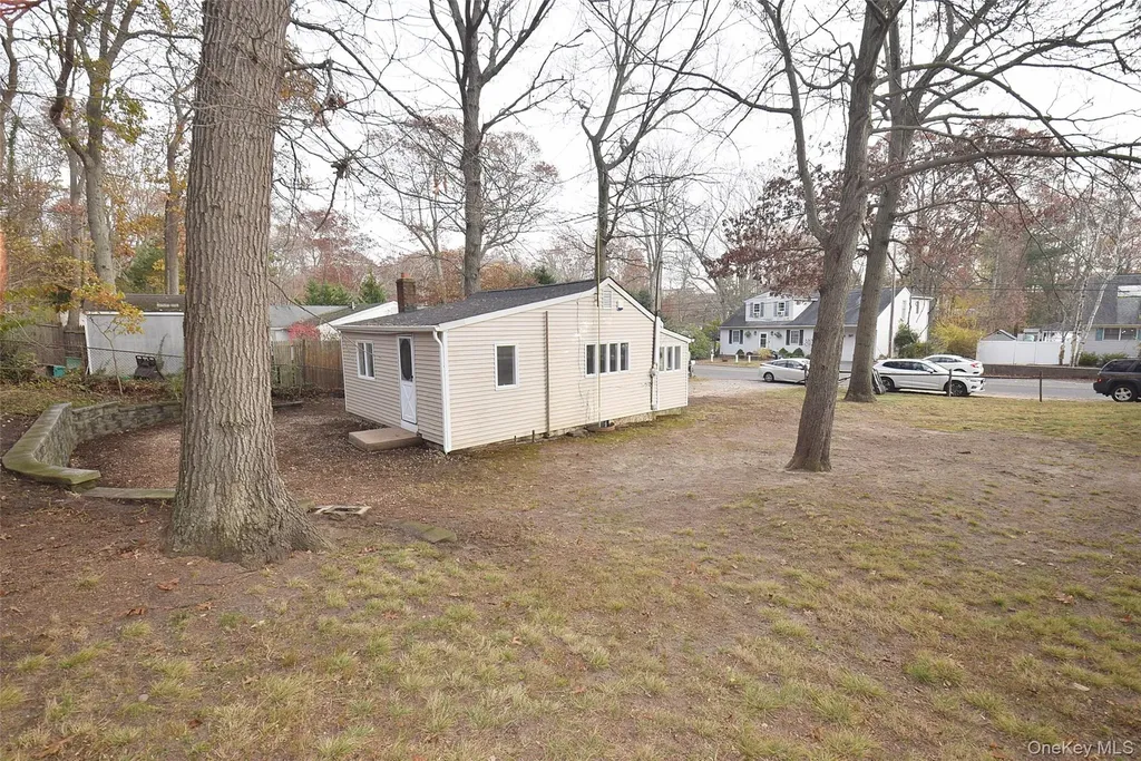 229 Locust Drive Rocky Point NY 11778