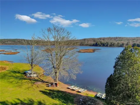122 Jaketown Road Swan Lake NY 12783