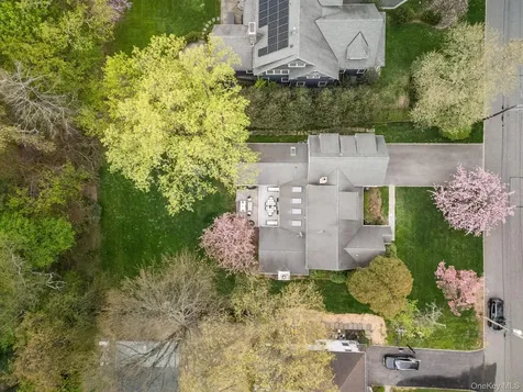 5 Continental Road Scarsdale NY 10583