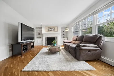 5 Continental Road Scarsdale NY 10583