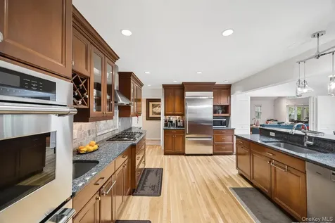 5 Continental Road Scarsdale NY 10583