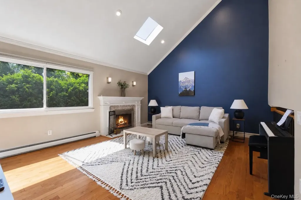 245 Treetop Crescent Rye Brook NY 10573