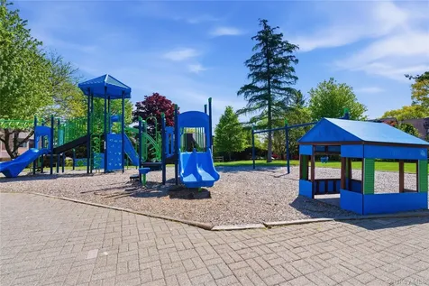 245 Treetop Crescent Rye Brook NY 10573