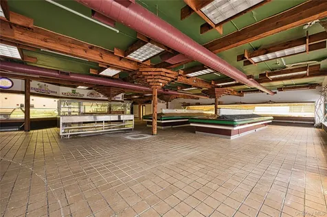 80 E Main Street Huntington NY 11743